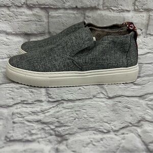 HEY DUDE PEYTON LINEN WOMEN'S CASUAL SHOE 7 slip on no laces mid top sneaker